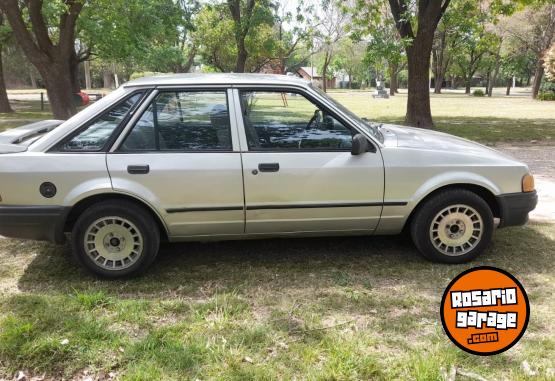 Autos - Ford Escort lx 1992 GNC 999999Km - En Venta