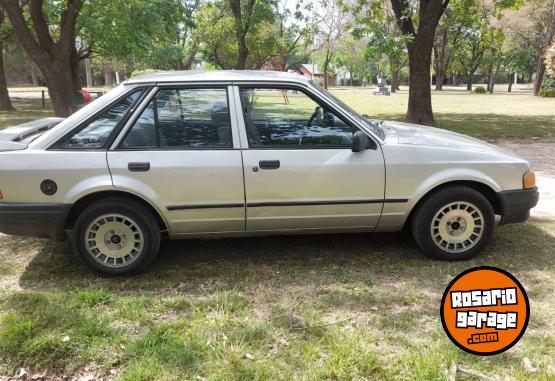 Autos - Ford Escort lx 1992 GNC 999999Km - En Venta