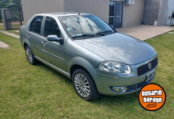 Autos - Fiat Siena elx emotion 2 2010 Nafta 87000Km - En Venta