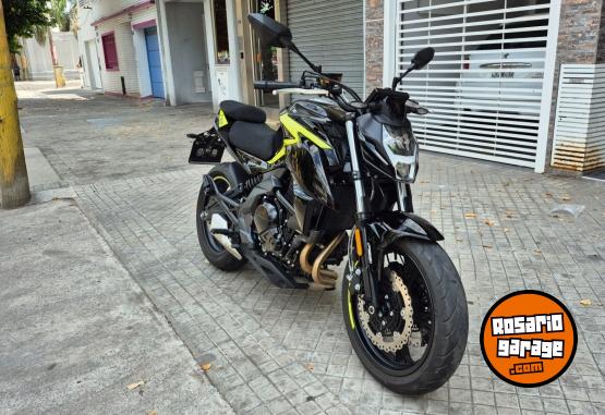 Motos - CF 400 nk 2024 Nafta 4150Km - En Venta