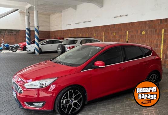 Autos - Ford Focus Titanium 2.0 2018 Nafta 55700Km - En Venta