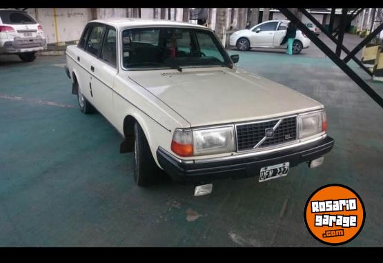 Autos - Volvo 244 GL full 1981 GNC 173000Km - En Venta