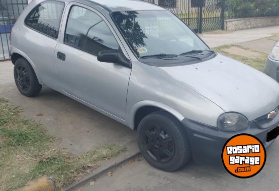 Autos - Chevrolet CORSA 1.4 GL 3 PUERTAS 1996 GNC 180000Km - En Venta