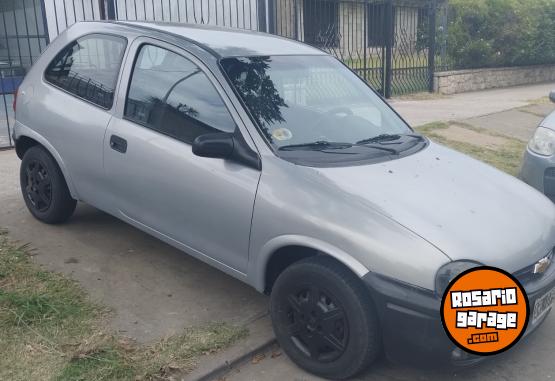 Autos - Chevrolet CORSA 1.4 GL 3 PUERTAS 1996 GNC 180000Km - En Venta