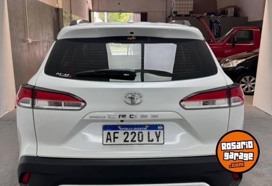 Autos - Toyota Corolla cross 2022 Nafta 44500Km - En Venta