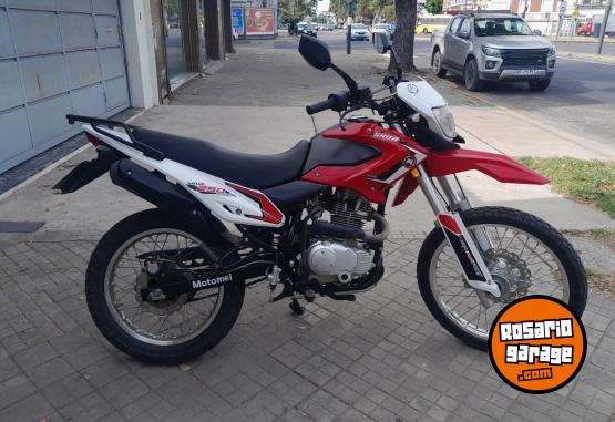 Motos - Motomel Skua 250 2020 Nafta 30000Km - En Venta