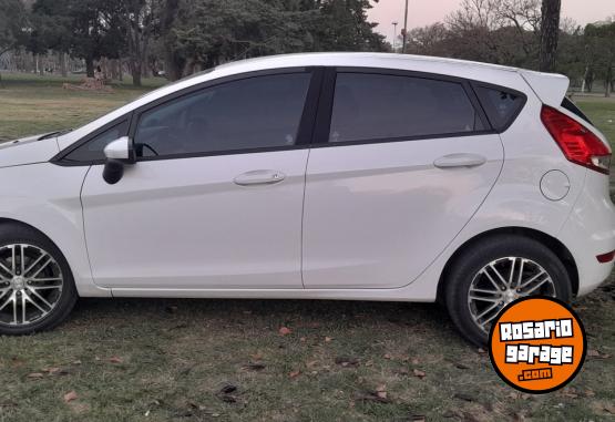 Autos - Ford Fiesta 2015 Nafta 95000Km - En Venta