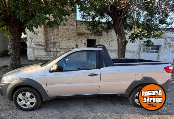 Camionetas - Fiat Strada 2016 Nafta 92600Km - En Venta