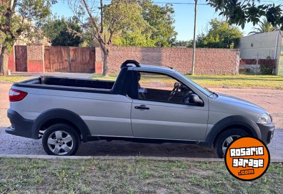 Camionetas - Fiat Strada 2016 Nafta 92600Km - En Venta