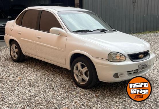 Autos - Chevrolet Corsa Classic GLS 2009 Nafta 250000Km - En Venta