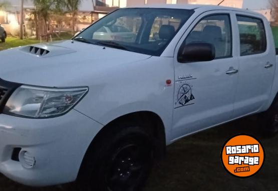 Camionetas - Toyota Hilux 2015 Diesel 265000Km - En Venta