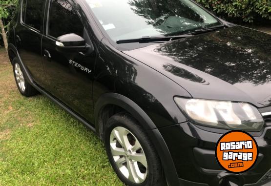 Autos - Renault Sandero Stepway 2018 GNC 131000Km - En Venta