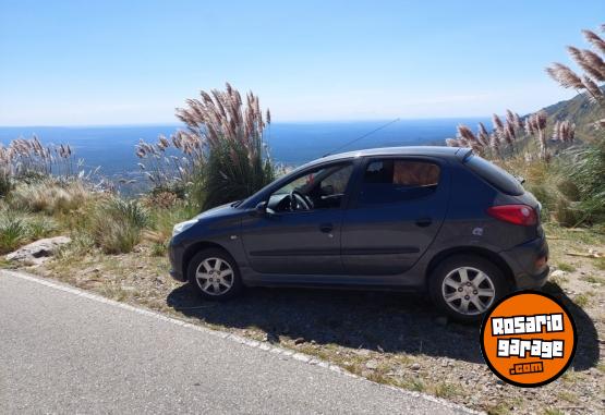 Autos - Peugeot 207 Compact 1.4 XR 5P 2010 Nafta 194500Km - En Venta