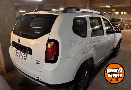 Autos - Renault Duster 2019 GNC 100000Km - En Venta