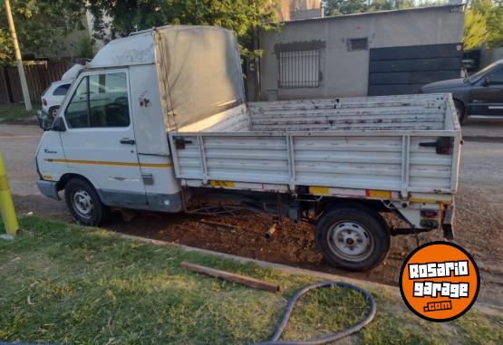 Camionetas - Renault Rodeo 1995 Diesel 111111Km - En Venta