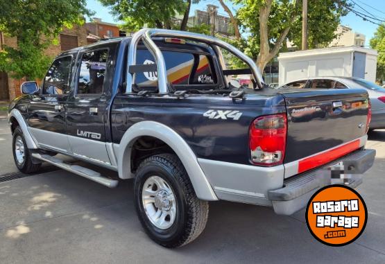 Camionetas - Ford Ranger 2da mano permuto 2004 Diesel  - En Venta