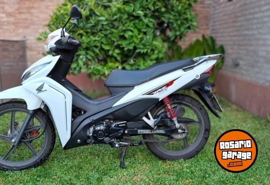 Motos - Honda Wave 2022 Nafta 7800Km - En Venta