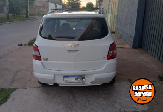 Autos - Chevrolet Spin 2017 GNC 120000Km - En Venta