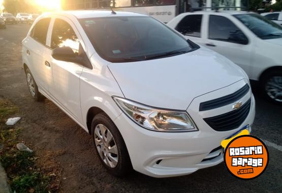 Autos - Chevrolet Onix LT 2016 GNC 104000Km - En Venta