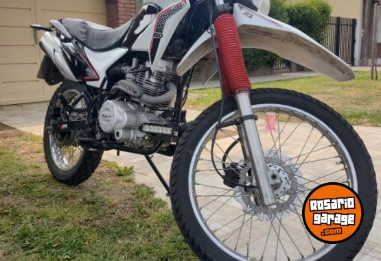 Motos - Corven R3 250 cc 2016 Nafta 29000Km - En Venta