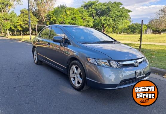 Autos - Honda Civic 2008 Nafta 225000Km - En Venta