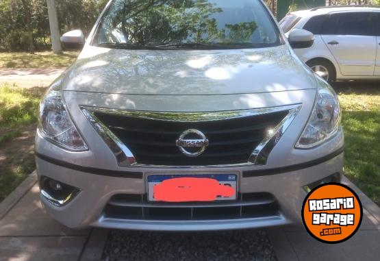 Autos - Nissan Versa adventur 2020 Nafta 40000Km - En Venta