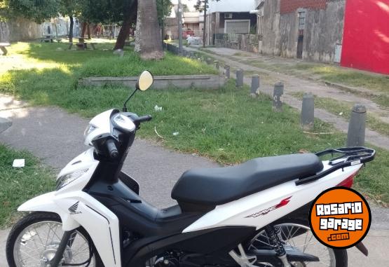 Motos - Honda WAVE 110 2023 Nafta 24Km - En Venta