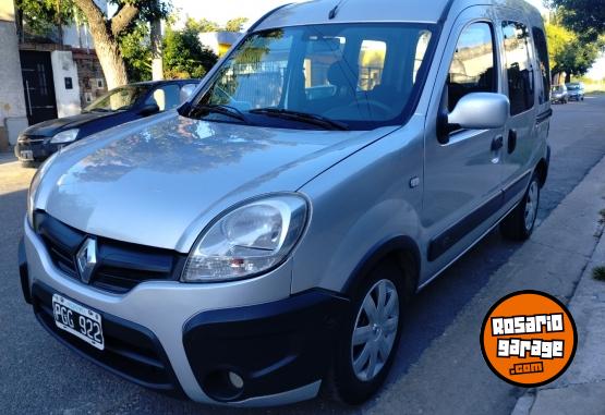 Utilitarios - Renault KANGOO AUTH. PLUS 2PL 2015 GNC 113000Km - En Venta