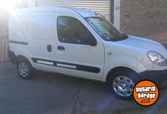 Utilitarios - Renault Kangoo 2013 Nafta 130000Km - En Venta