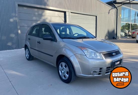 Autos - Ford Fiesta ambiente plus mp3 2009 Nafta 177000Km - En Venta