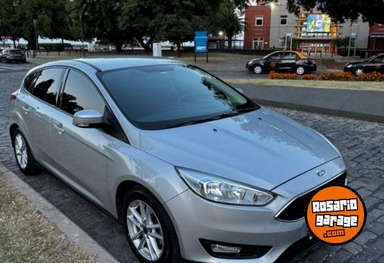 Autos - Ford FOCUS 2016 Nafta 111Km - En Venta