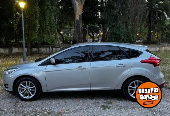 Autos - Ford FOCUS 2016 Nafta 111Km - En Venta