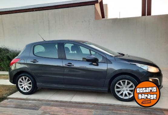 Autos - Peugeot 308 2013 Nafta 120000Km - En Venta