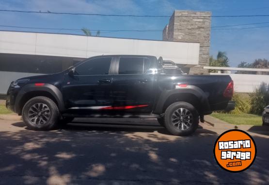 Camionetas - Toyota Hilux gr-s 2022 Diesel 7500Km - En Venta