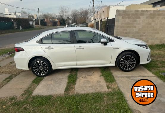 Autos - Toyota Corolla seg hv hibrido 2024 Electrico / Hibrido 12000Km - En Venta