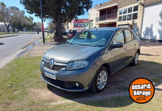 Autos - Renault Logan II 2016 Nafta 131000Km - En Venta