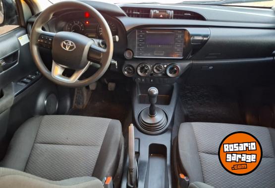 Camionetas - Toyota Hilux Dx 4x4 2020 Diesel 119000Km - En Venta