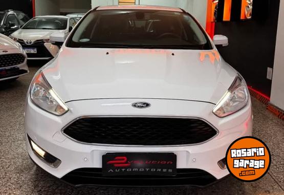 Autos - Ford FOCUS III SE PLUS 2018 Nafta 35000Km - En Venta