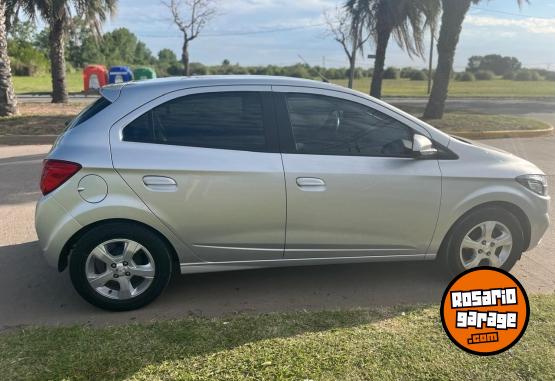 Autos - Chevrolet ONIX LT 2019 Nafta 104000Km - En Venta