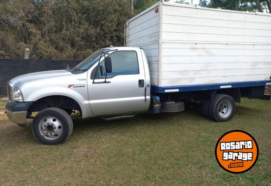 Camiones y Gras - Ford 4000 - En Venta