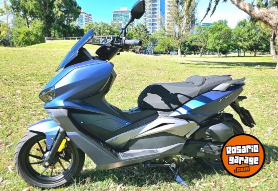 Motos - Zanella Cruiser X1 2024 Nafta 2400Km - En Venta