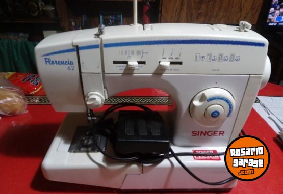 Hogar - Vendo Mquina recta de coser Singer Florencia 62 - En Venta