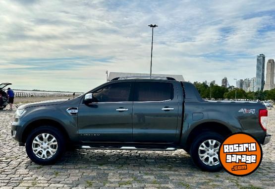 Camionetas - Ford RANGER LIMITED 3.2 2017 Diesel 82000Km - En Venta