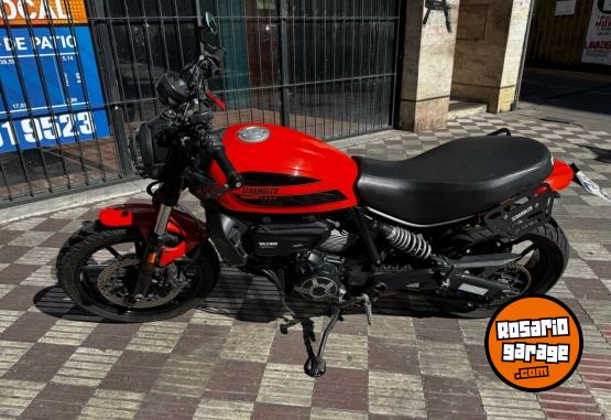 Motos - Ducati Scrambler Sixty2 400 2017 Nafta 32000Km - En Venta