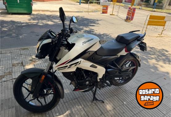 Motos - Bajaj Rouser NS 200 2023 Nafta 8000Km - En Venta