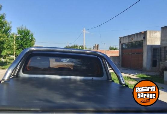 Camionetas - Toyota hilux 2.8 d/c srx 2016 Diesel 160000Km - En Venta