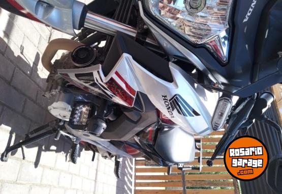 Motos - Honda CB 250 2022 Nafta 10850Km - En Venta