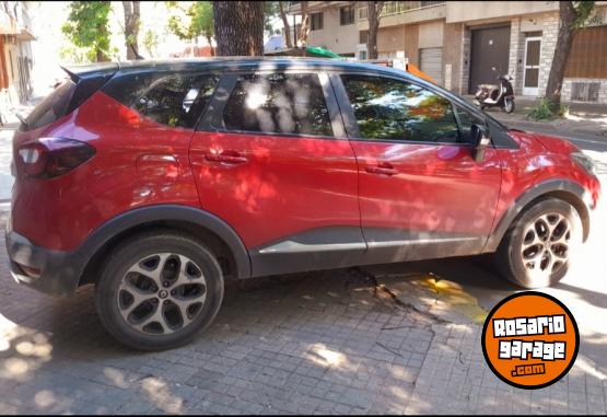 Autos - Renault CAPTUR 2017 Nafta 131500Km - En Venta