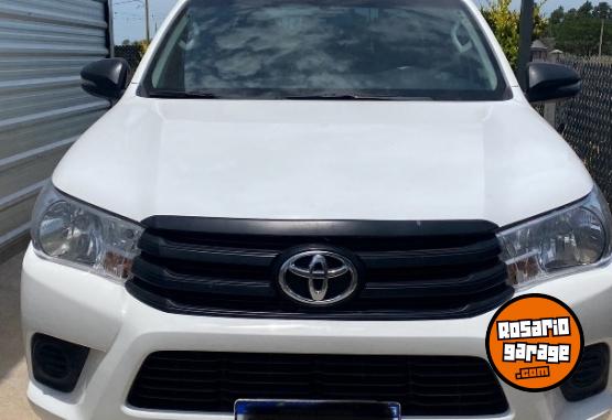 Camionetas - Toyota Hilux 2021 Diesel 91000Km - En Venta