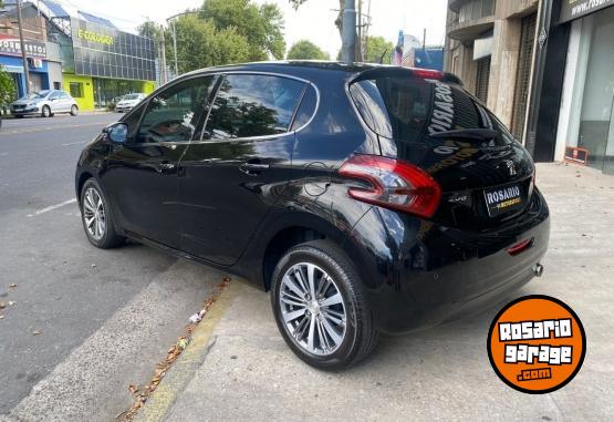 Autos - Peugeot 208 Feline 2018 Nafta 70000Km - En Venta